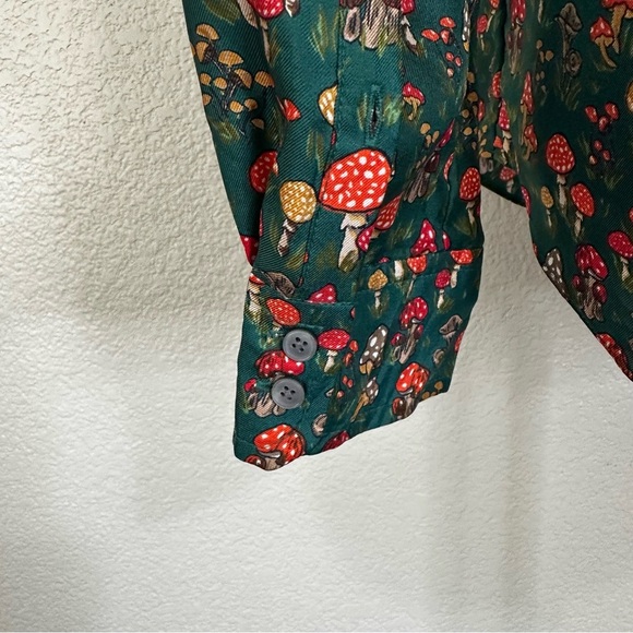 J. Crew Collection 100% Silk-Twill Ruffle Collar Mushroom Floral Top, Sz Medium - Picture 10 of 13